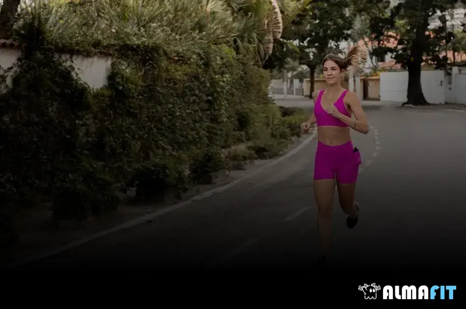 Caminhar ao ar livre vs. caminhar na esteira: qual é a melhor opção? Caminhar ao ar livre vs. caminhar na esteira: qual é a melhor opção?