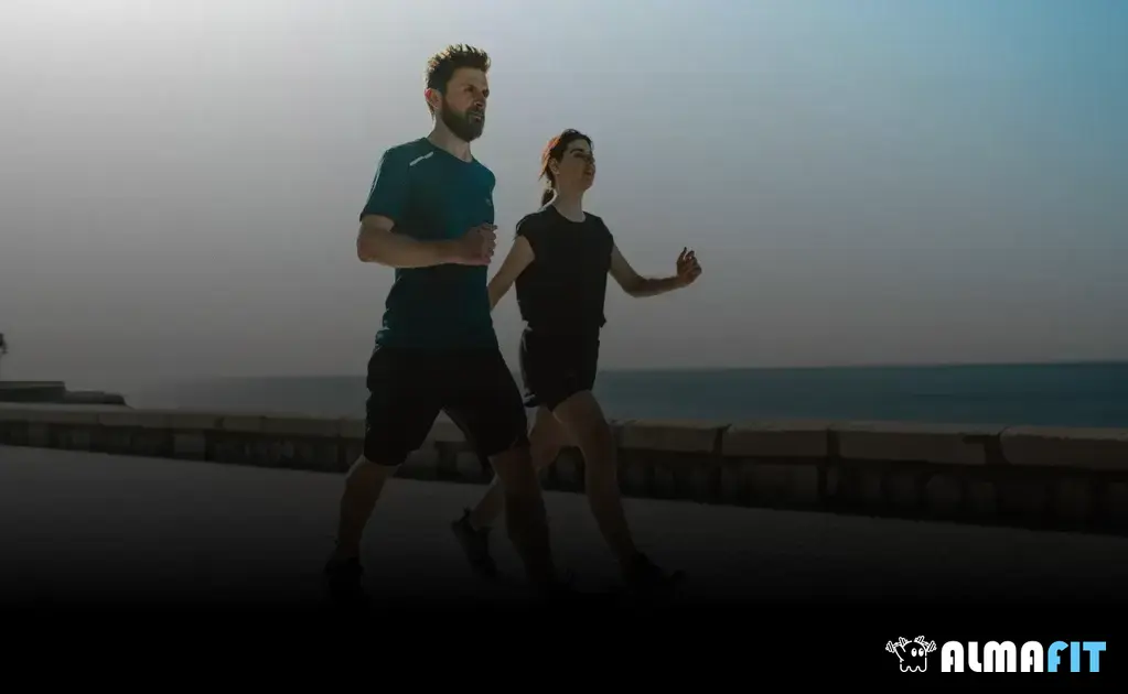 Como a caminhada de 10km pode ajudar no emagrecimento e manutenção do peso Como a caminhada de 10km pode ajudar no emagrecimento e manutenção do peso