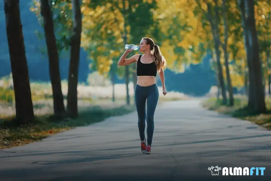 Como a caminhada pode ajudar no emagrecimento e tonificação da região abdominal Como a caminhada pode ajudar no emagrecimento e tonificação da região abdominal