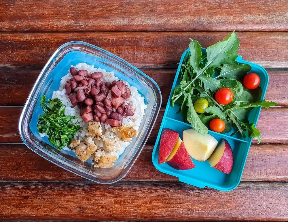 Importância do autocuidado: a importância de cuidar da própria saúde física e mental durante o período pós-parto, mesmo com todas as demandas e responsabilidades da maternidade. Importância do autocuidado: a importância de cuidar da própria saúde física e mental durante o período pós-parto, mesmo com todas as demandas e responsabilidades da maternidade.