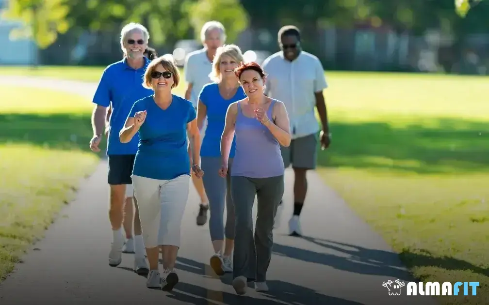 Os benefícios da caminhada para a saúde cardiovascular. Os benefícios da caminhada para a saúde cardiovascular.