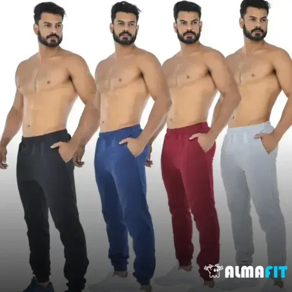 "Conquiste confort e estilo com nosso Kit 2 Calças Moletom Masculina estilo Jogger Peluciada Flanelada, perfeito para academia, corrida e todos os seus momentos ativos."
